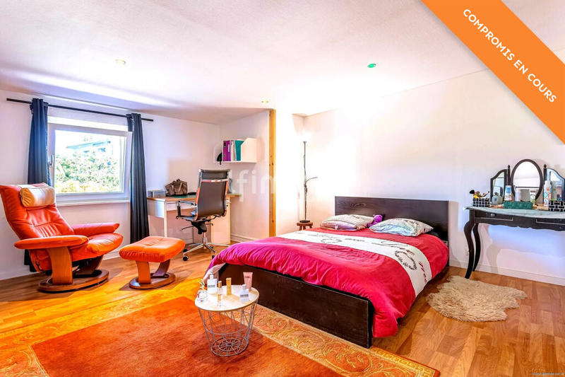 Appartement - 115 m² - 4 pièces