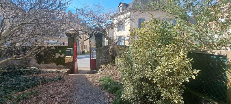 Appartement - 93 m² - 3 pièces