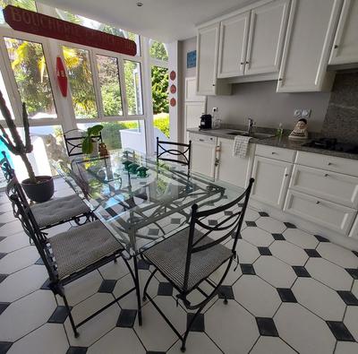 Appartement - 207 m² - 7 pièces