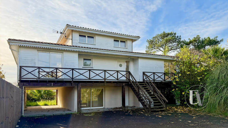 Villa - 150 m² - 5 pièces