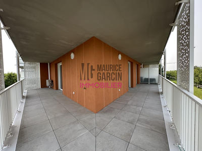 Appartement - 70 m² - 3 pièces