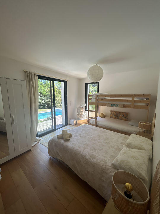 Villa - 160 m² - 5 pièces