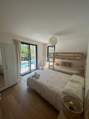 Villa - 160 m² - 5 pièces