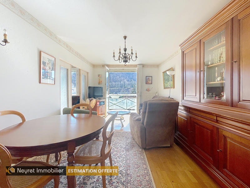 Appartement - 77 m² - 4 pièces