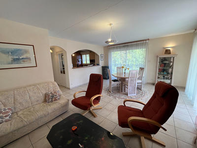 Appartement - 91 m² - 4 pièces