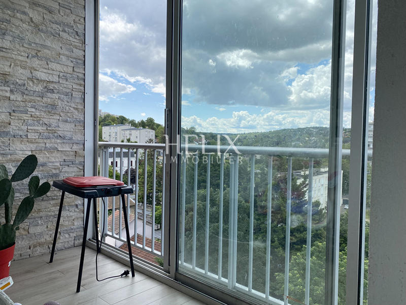 Appartement - 75 m² - 4 pièces