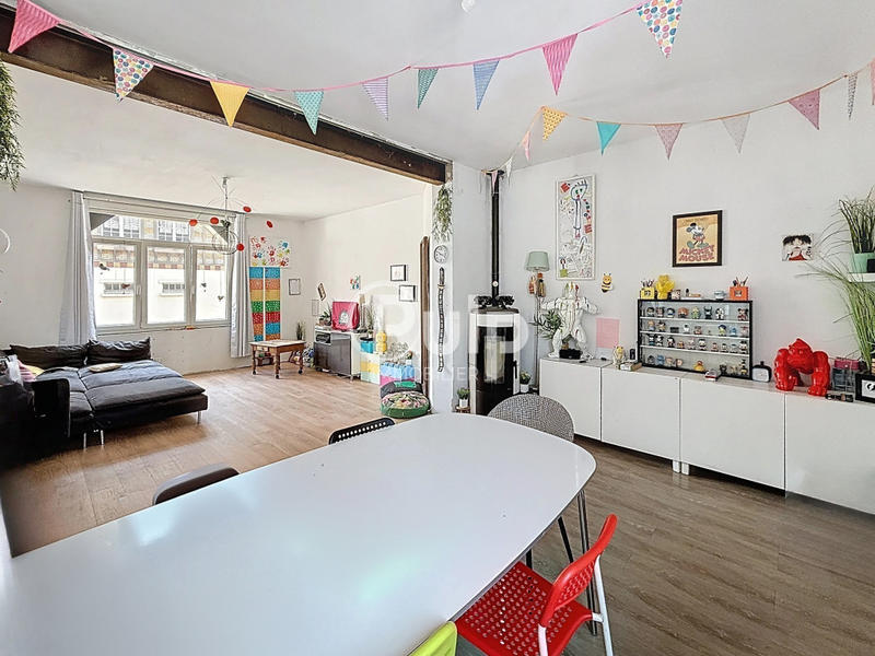 Maison - 150 m² - 5 pièces