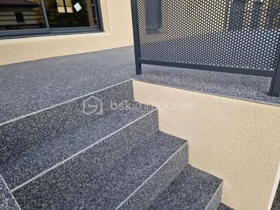 Maison - 80 m² - 1 pièce