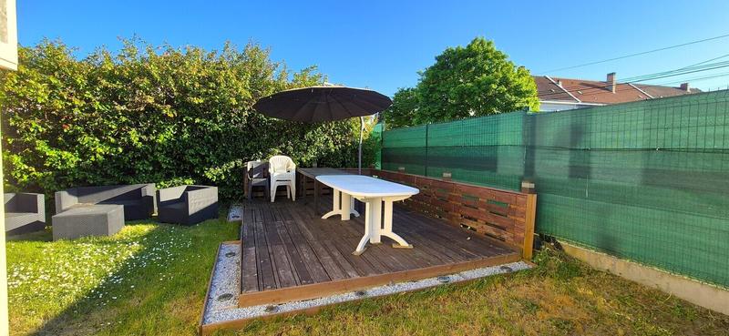 Maison - 92 m² - 4 pièces