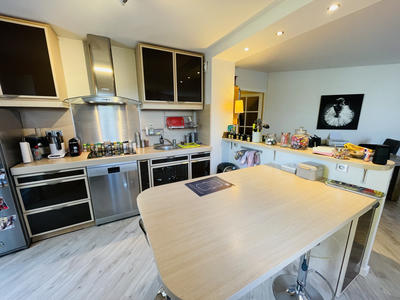 Appartement - 76 m² - 3 pièces