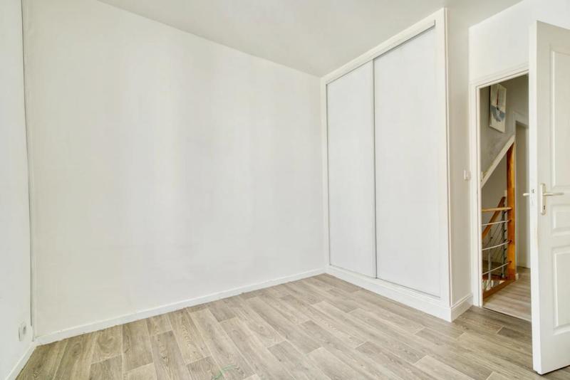 Maison de ville - 67 m² - 5 pièces