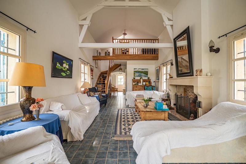 Maison - 148 m² - 5 pièces