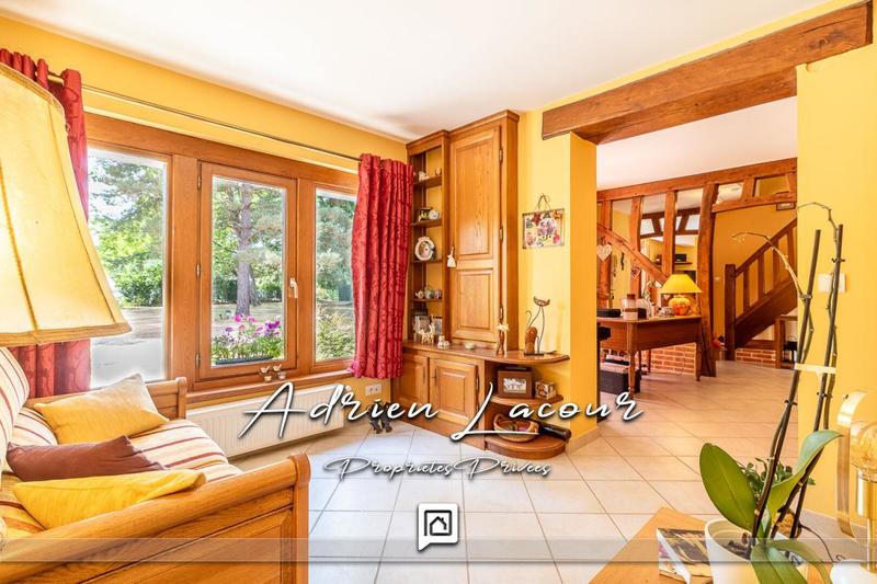 Maison - 242 m² - 10 pièces