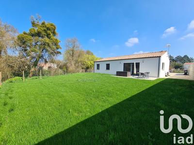 Maison - 94 m² - 4 pièces