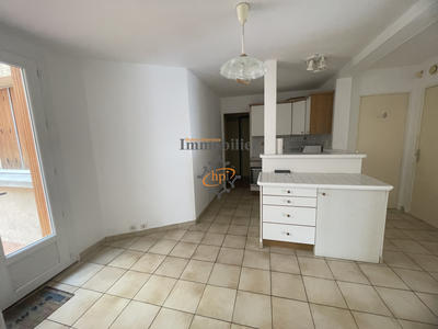 Appartement - 77 m² - 4 pièces