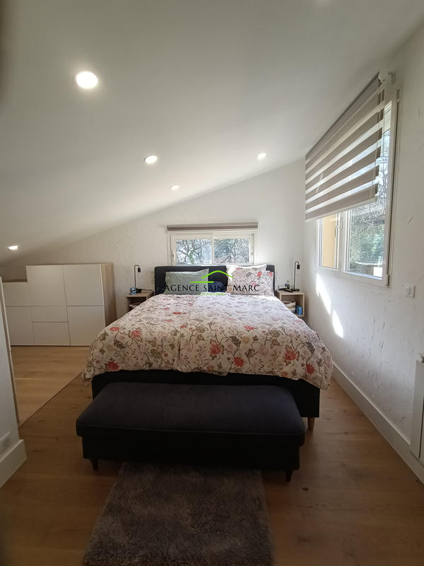 Maison - 167 m² - 5 pièces