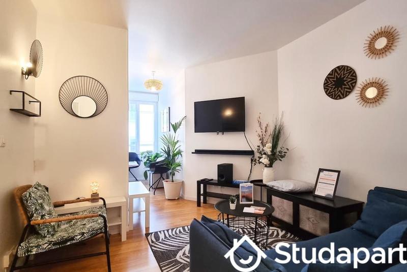 Chambre - 12 m² - 1 pièce