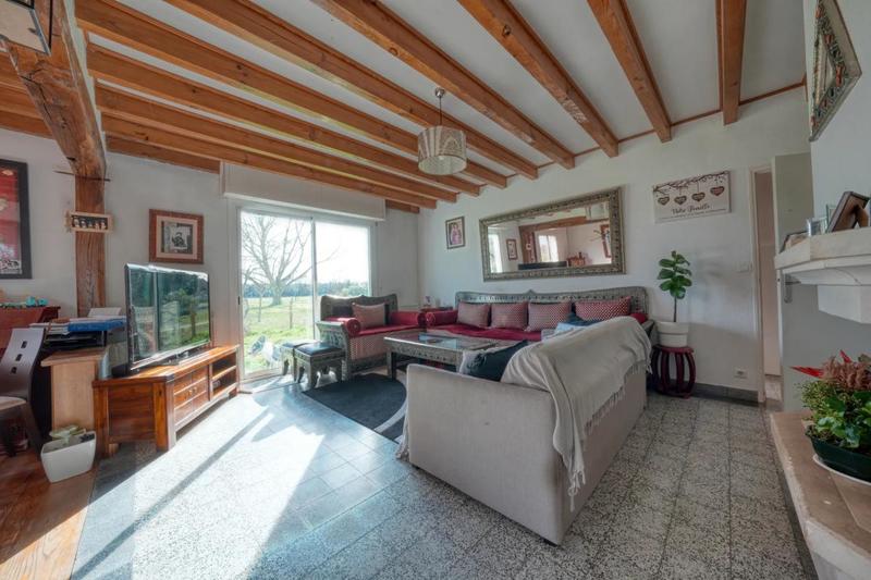 Maison - 131 m² - 12 pièces