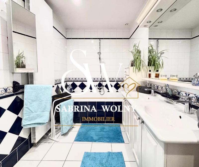 Maison de village - 195 m² - 6 pièces