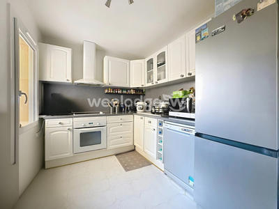 Appartement - 92 m² - 5 pièces