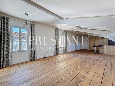 Appartement - 63 m² - 2 pièces