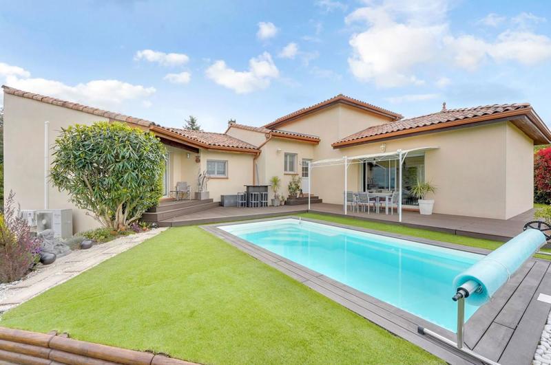 Maison - 197 m² - 7 pièces