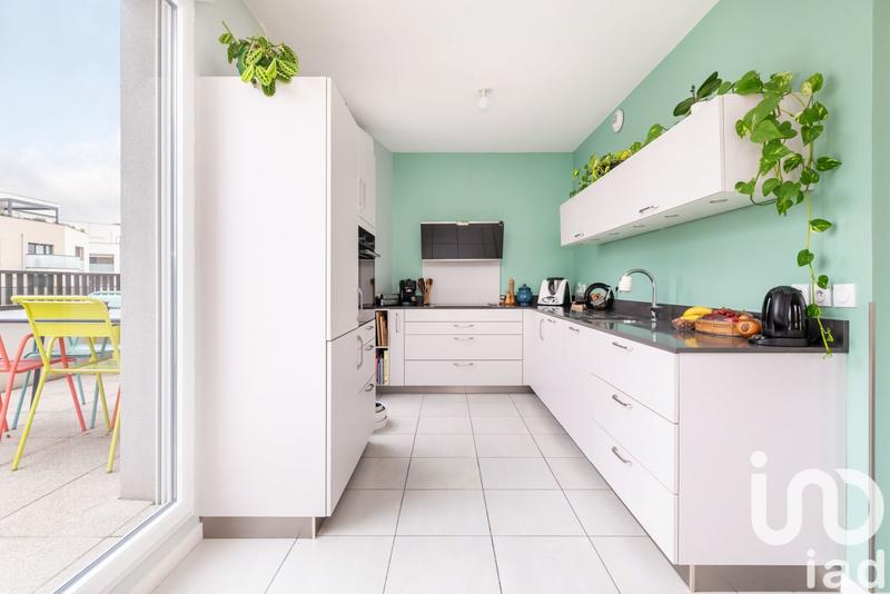 Appartement - 100 m² - 4 pièces