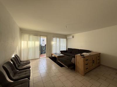 Appartement - 85 m² - 3 pièces