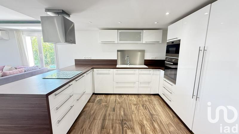 Maison - 160 m² - 5 pièces