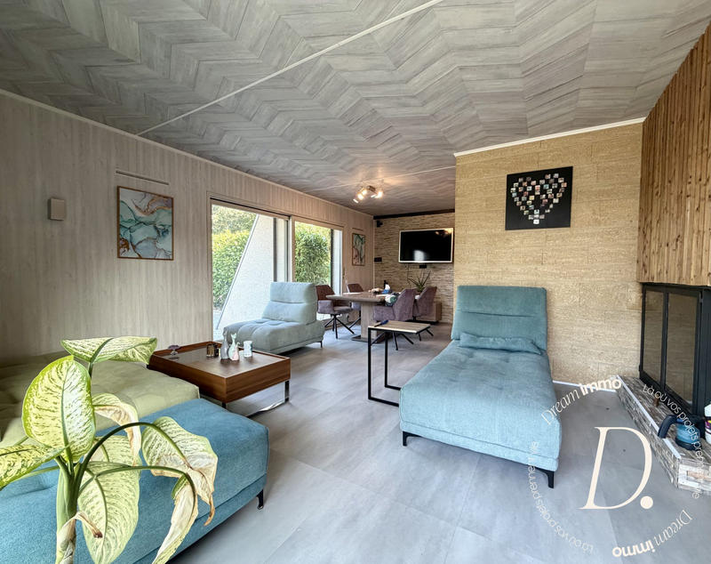 Maison - 170 m² - 5 pièces