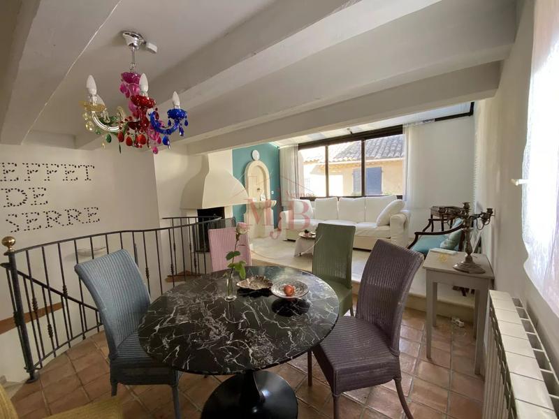 Maison de ville - 169 m² - 8 pièces