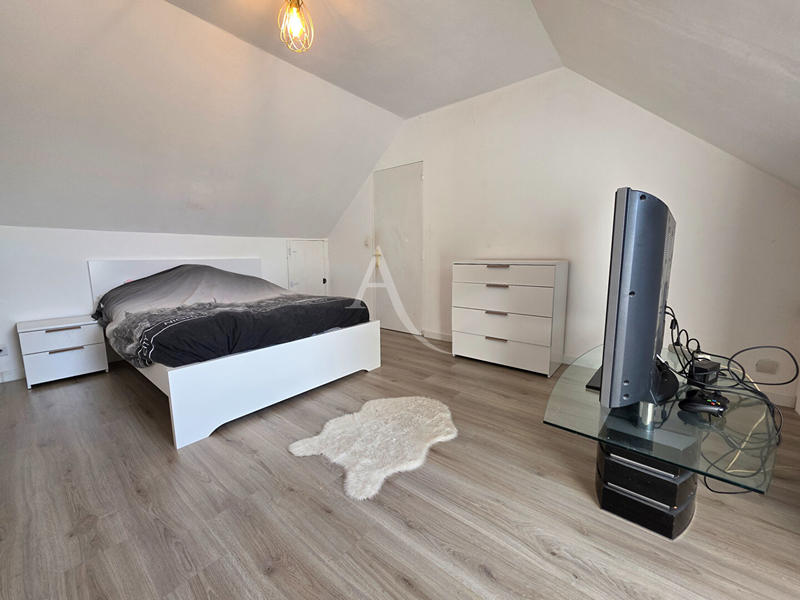 Maison - 119 m² - 7 pièces