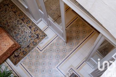 Maison - 422 m² - 10 pièces