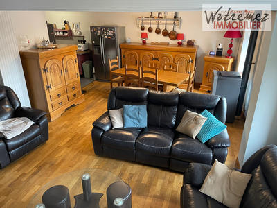 Maison - 93 m² - 5 pièces