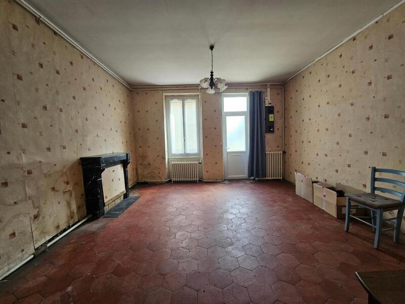 Maison - 102 m² - 4 pièces