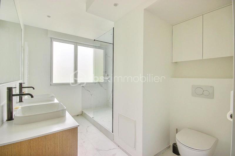 Appartement - 105 m² - 4 pièces