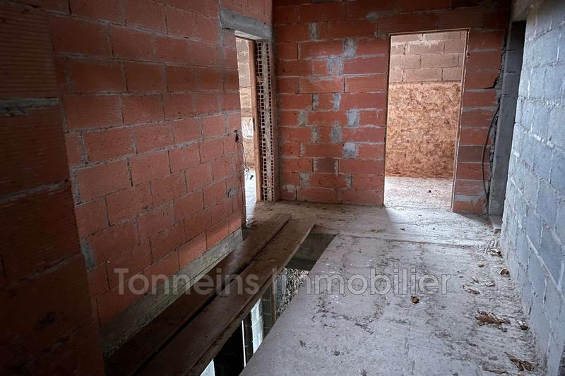 Maison - 202 m² - 4 pièces