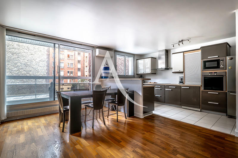 Appartement - 92 m² - 4 pièces