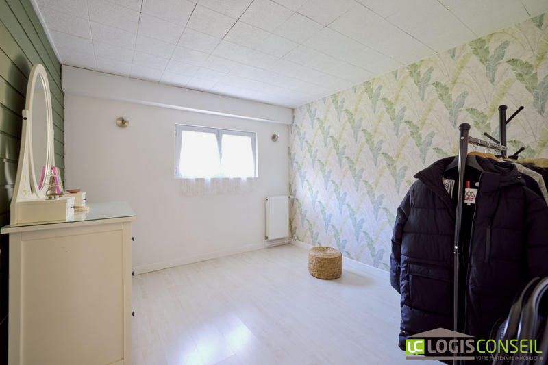 Maison - 152 m² - 8 pièces