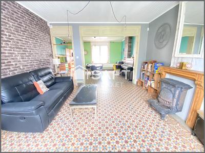 Maison - 110 m² - 5 pièces