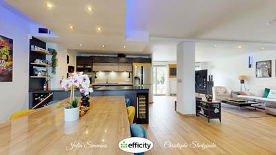 Maison - 184 m² - 8 pièces