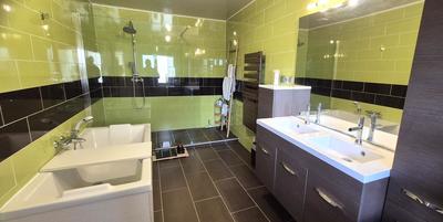 Maison - 122 m² - 5 pièces