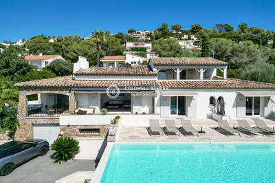 Maison - 298 m² - 7 pièces