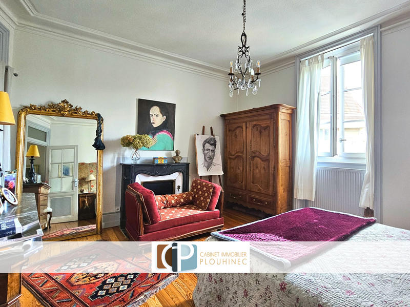 Appartement - 99 m² - 4 pièces