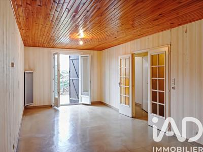 Maison - 90 m² - 4 pièces