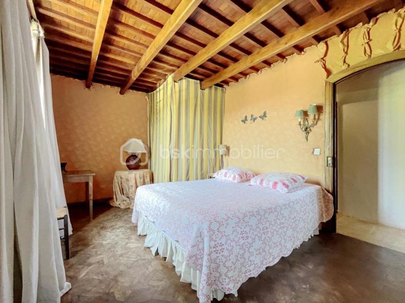 Maison ancienne - 155 m² - 9 pièces