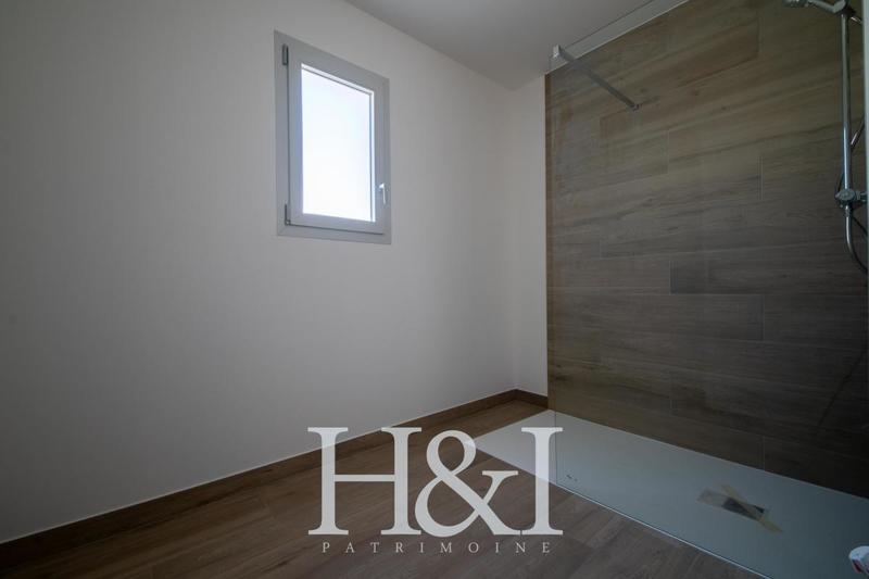 Propriété - 127 m² - 5 pièces