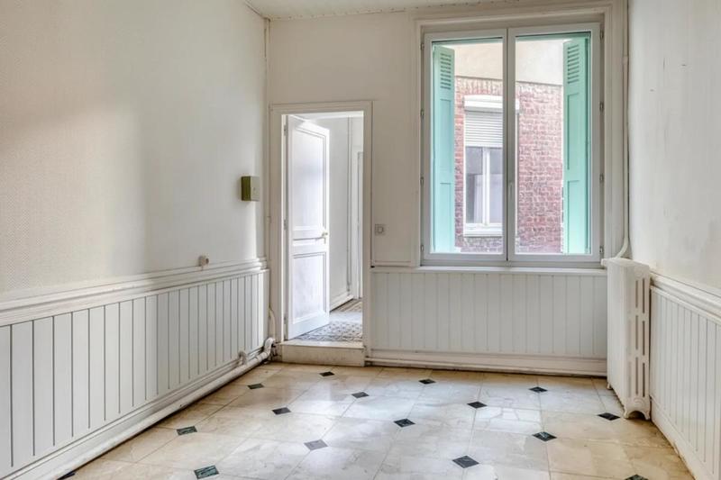 Maison - 238 m² - 11 pièces