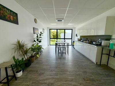 Bureau - 86 m² - 2 pièces