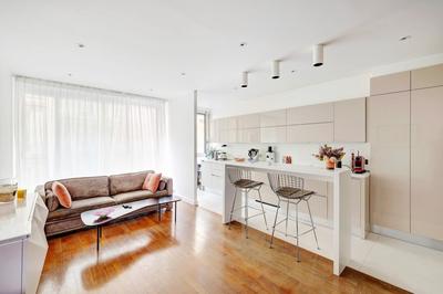 Appartement - 90 m² - 3 pièces